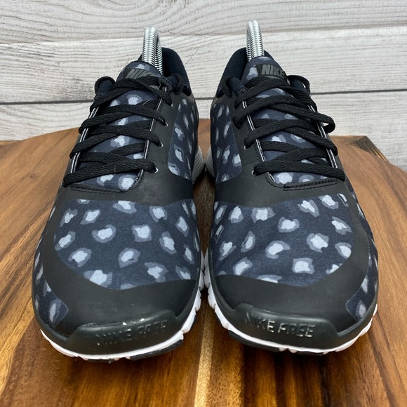 Nike Women’s Free Run 5.0 V4 Black Grey Running Shoe 695168-003 Sneaker Size 9.5 - Picture 5 of 10